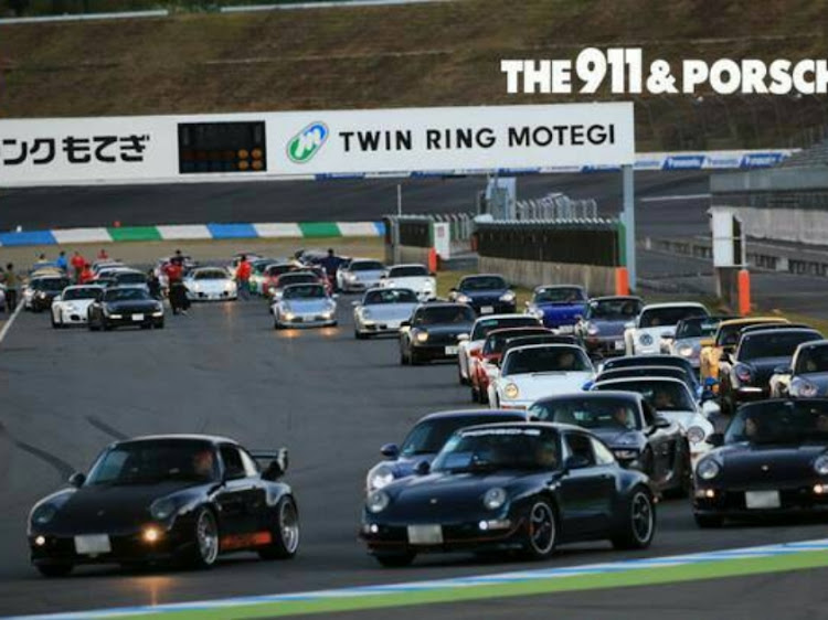 993 カレラのホリデースタイルに関するカスタム事例の投稿画像1枚目