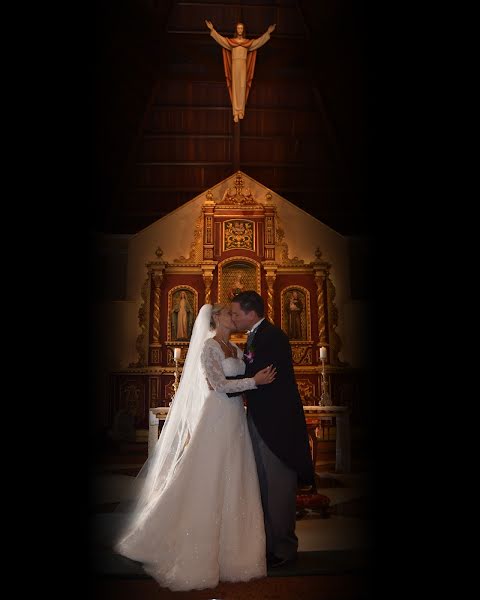 Fotografo di matrimoni Luis Arismendi (photomiamipro). Foto del 26 ottobre 2018