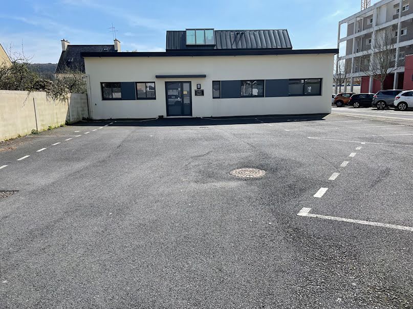 Location  locaux professionnels  95 m² à Landerneau (29800), 1 500 €