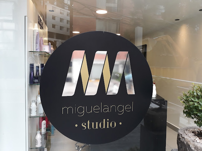 Opiniones de Miguelangel Studio en Quito - Centro de estética