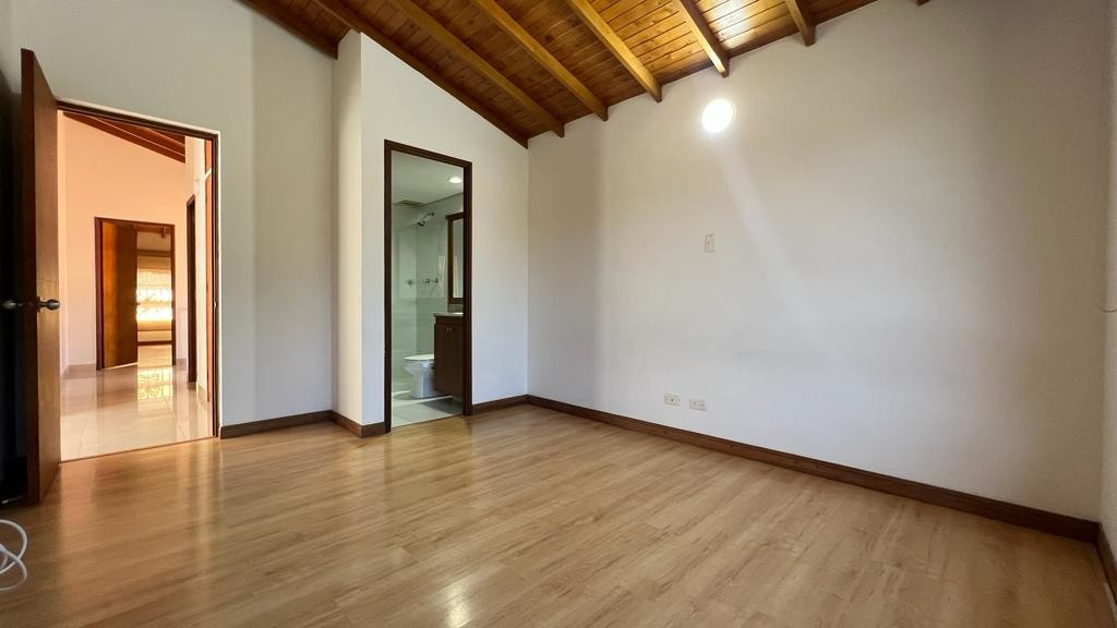 Casas para Arriendo en El esmeraldal