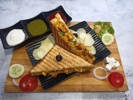 Paneer Tandoori Sandwich