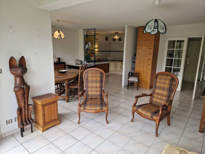 Vente appartement 3 pièces 97 m² à Divonne-les-Bains (01220), 575 000 €