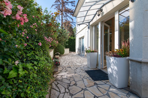 Propriété avec jardin 2