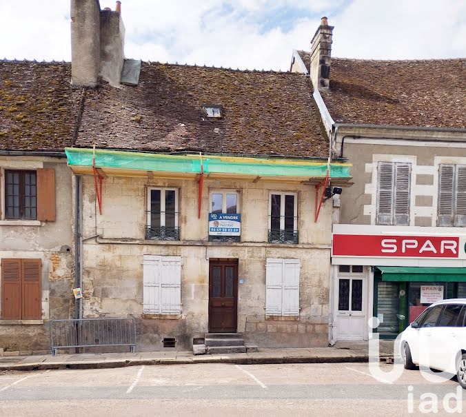 Vente maison 4 pièces 126 m² à Entrains-sur-Nohain (58410), 21 000 €