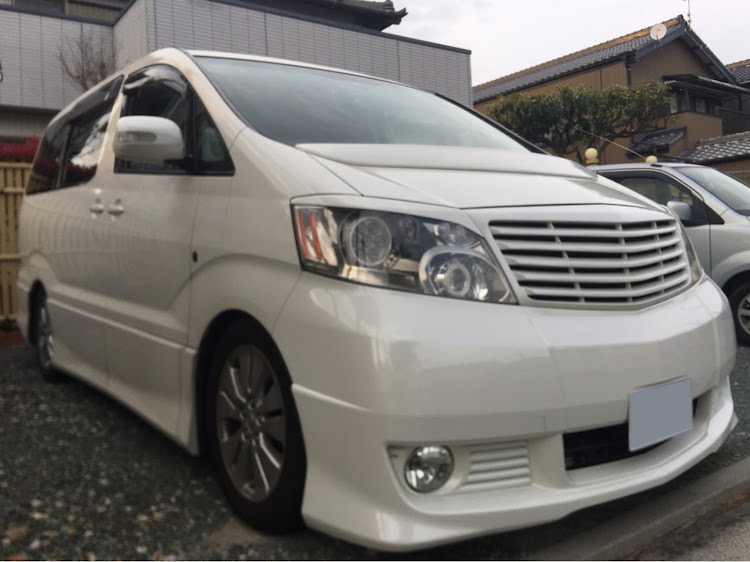 アルファードのヘッドライトの黄ばみ取り・桜と愛車に関するカスタム事例の投稿画像3枚目