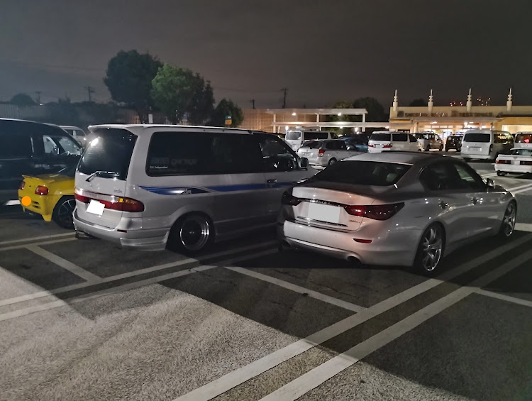 Tomoさんが投稿したスカイラインV37・千葉鑑定団・瓶コーラ・お茶会・プチオフに関するカスタム事例の投稿画像3枚目