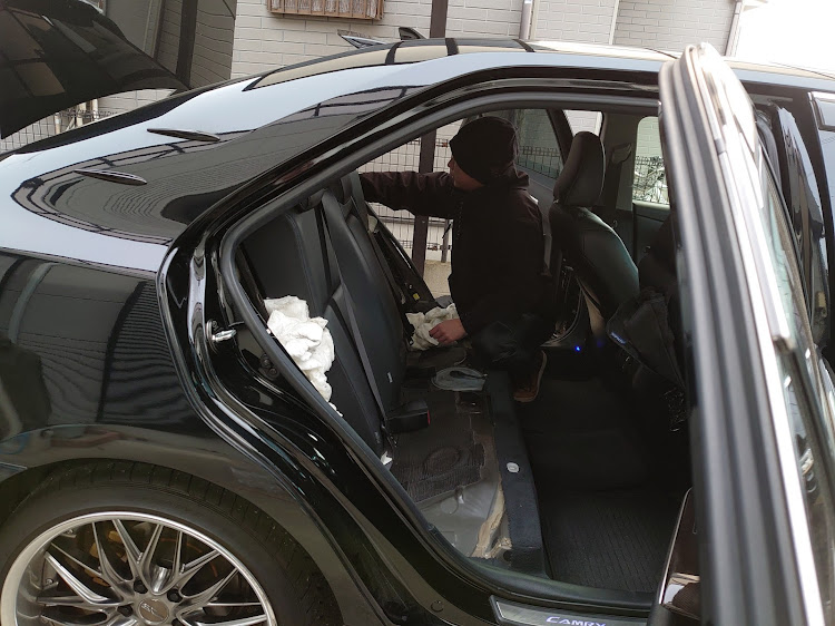 カムリの車高調RS-R・フルタップ車高調・DIY・乗り心地最高に関するカスタム事例の投稿画像3枚目