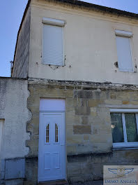 maison à Saint-Médard-de-Guizières (33)