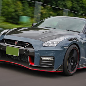 NISSAN GT-R R35