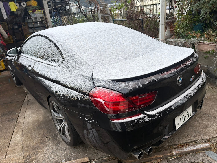 M6 クーペの俺の車高調沼事情・寒いぞー・固くて乗るの嫌🤣・新品の純正ショックが欲しかに関するカスタム事例の投稿画像1枚目