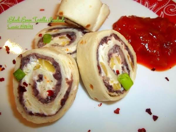 Black Bean Tortilla Pinwheels_image