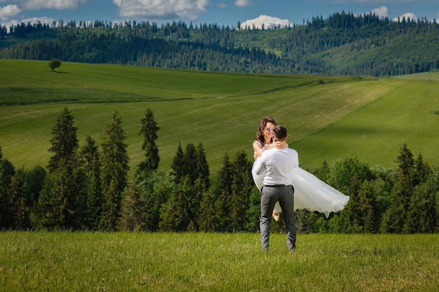 Fotógrafo de casamento Michał Wiśniewski (michalwisniewski). Foto de 21 de março 2018