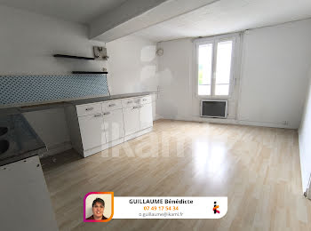 appartement à La Ville-du-Bois (91)