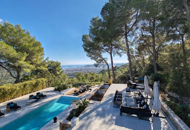 House with pool and terrace 2