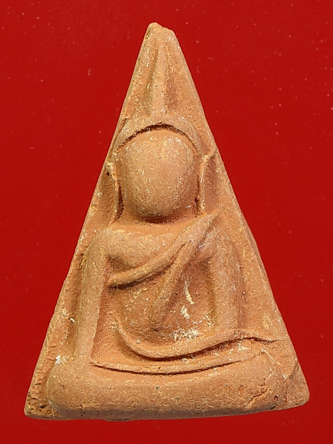 พระนางพญาหลวงปู่บุดดา รุ่น 100 ปี