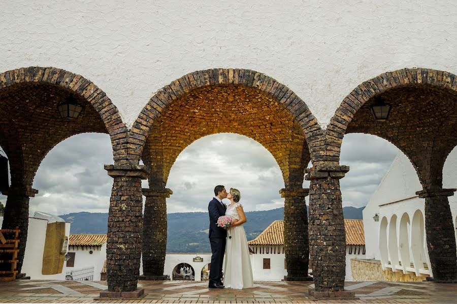 Fotógrafo de bodas Alejandro Castaño (alejandrocastano). Foto del 8 de junio 2021