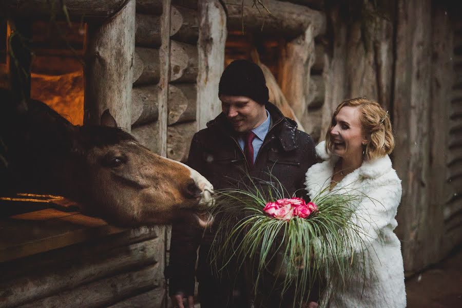 Nhiếp ảnh gia ảnh cưới Maarika Roosi (roosiphoto). Ảnh của 22 tháng 5 2020