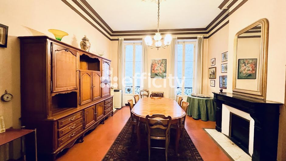 Vente appartement 5 pièces 145 m² à Marseille 6ème (13006), 375 000 €