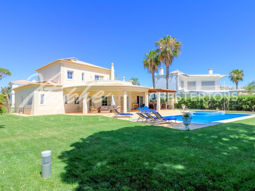 Villa 1