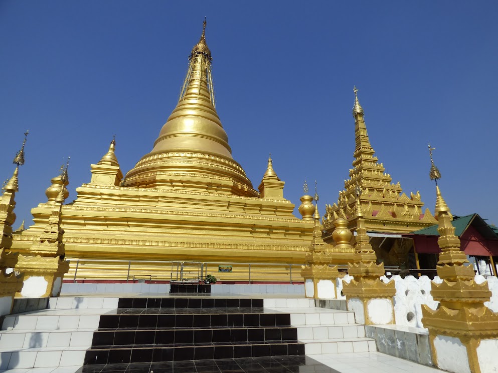 kuthodaw pagoda mandalay