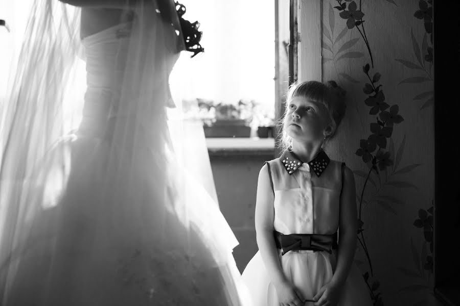 Wedding photographer Evgeniy Belousov (belousov). Photo of 14 September 2015