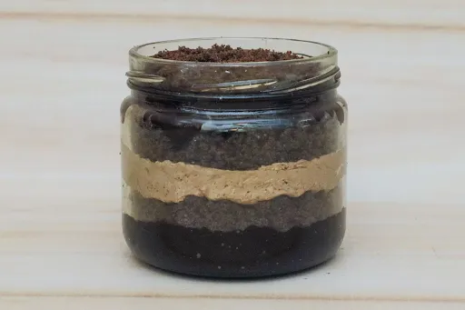 Chocolate Mud Jar Cake