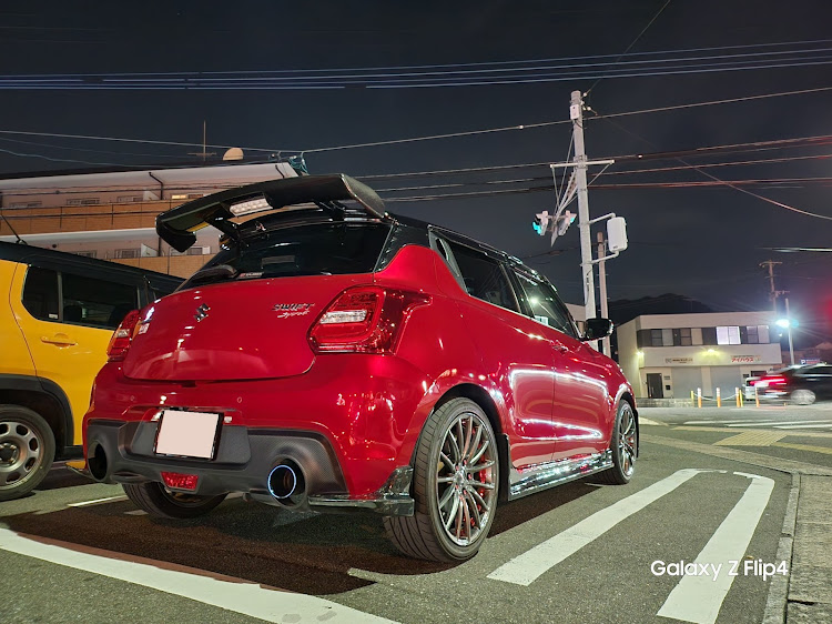 スイフトスポーツの福岡・車検から帰還・記録用・モンスタースポーツに関するカスタム事例の投稿画像1枚目