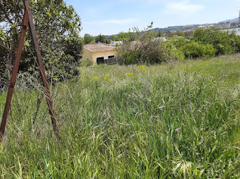 terrain à Meyreuil (13)