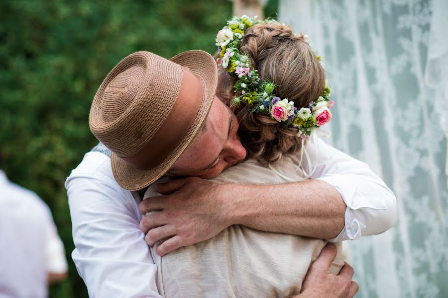 Düğün fotoğrafçısı Alice Lodge (alicelodge). 27 Nisan 2020 fotoları