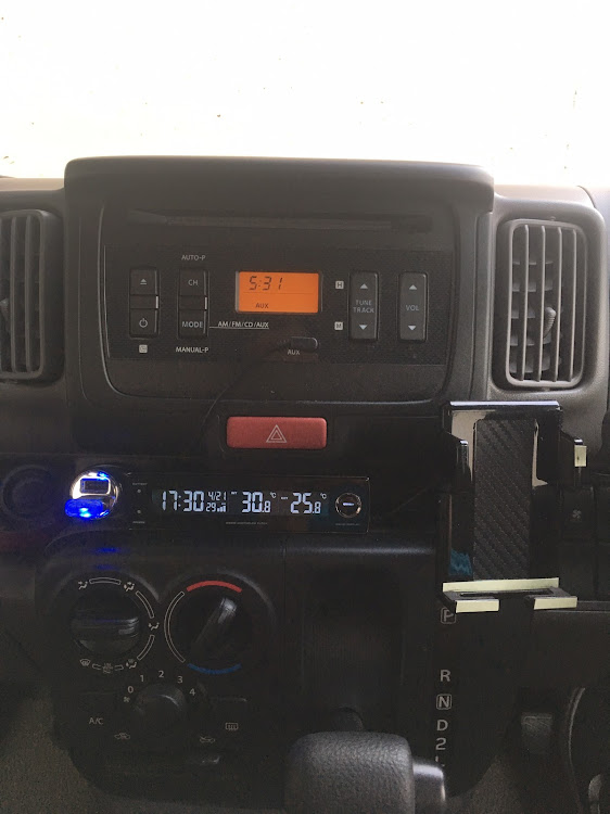 エブリイバンのiPad・大型モニター・カシムラ・エブリィ・カーオーディオに関するカスタム事例の投稿画像2枚目