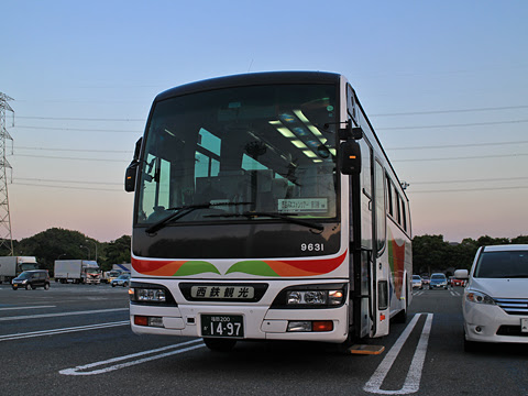 西鉄観光バス　9631　基山PA上り休憩中　その5