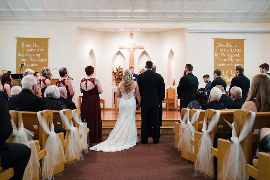 Fotógrafo de casamento Courtney (courtneypa). Foto de 30 de dezembro 2019