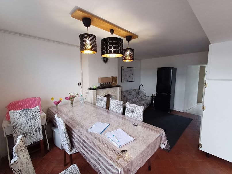 Vente maison 4 pièces 86 m² à Gamaches (80220), 137 000 €