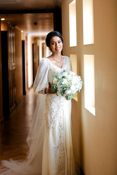 婚礼摄影师Rusiru Madhawa（rusiru）。2023 8月17日的照片