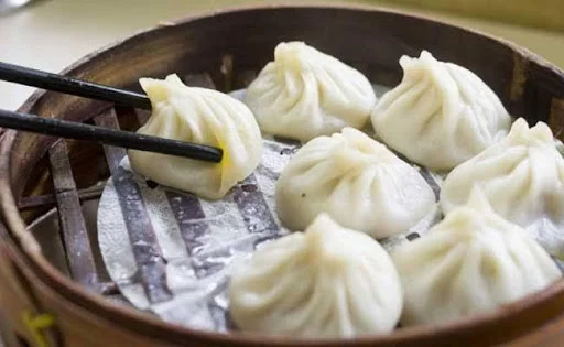 Fish Steamed Momos With House Momos Chilli Dip And Mayonnaise Dip