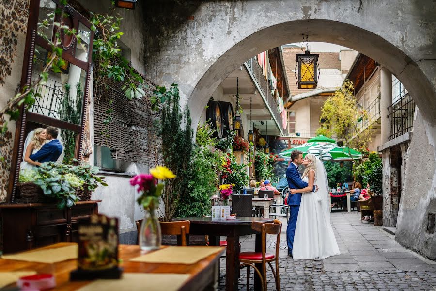 Wedding photographer Michał Wiśniewski (michalwisniewski). Photo of 30 March 2016