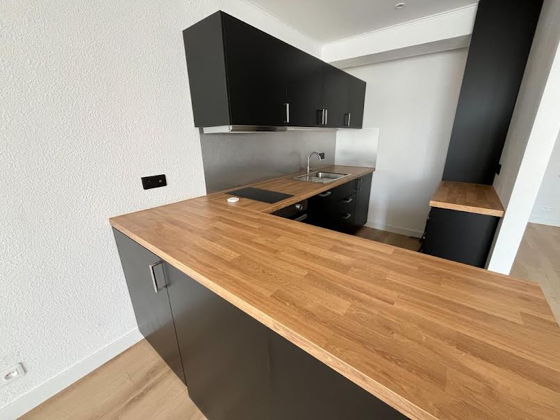 Vente appartement 2 pièces 48 m² à L'Isle-sur-la-Sorgue (84800), 162 000 €