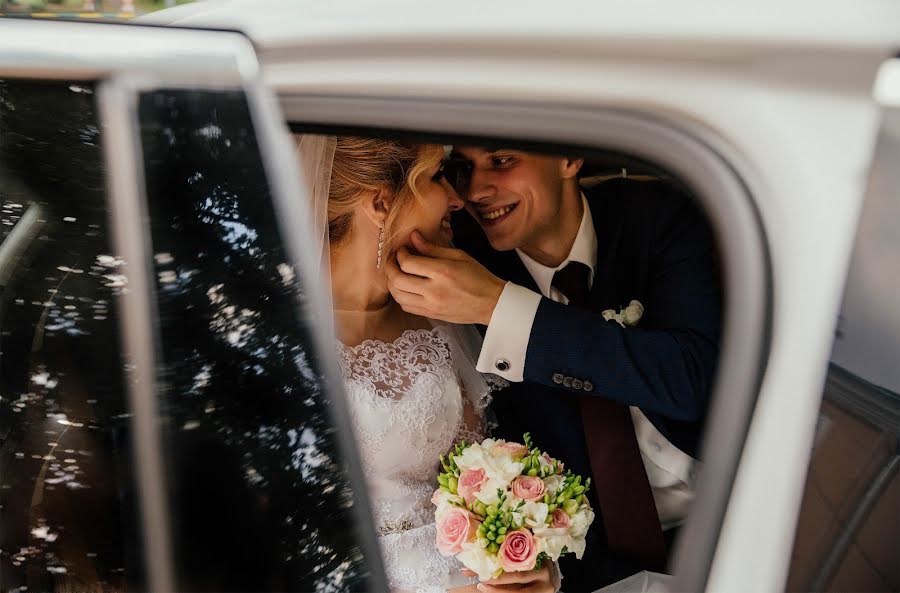 Fotógrafo de casamento Mayya Lyubimova (lyubimovaphoto). Foto de 24 de agosto 2017