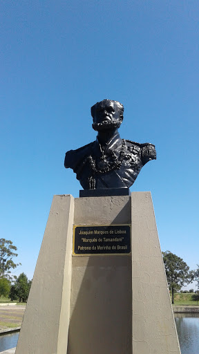 Marinha do Brasil - busto de Almirante Tamandaré