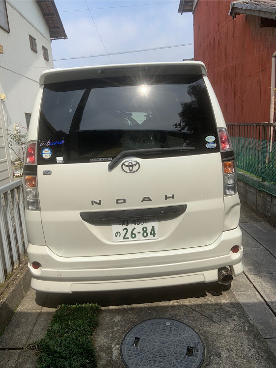 ノアのAZR60G/AZR65G・車高調ほしい・テールランプ交換・アイライン取付・マフラー交換完了😆に関するカスタム事例の投稿画像18枚目