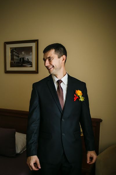 Fotógrafo de casamento Ilya Kolesov (honeyilya). Foto de 19 de dezembro 2014