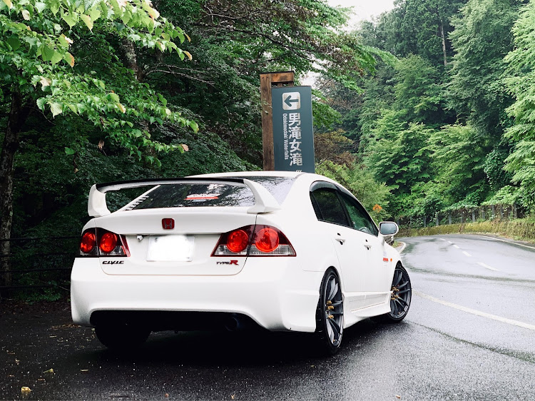シビックタイプRの峠ドライブ・ジャパン峠プロジェクト・ゼロファイターに関するカスタム事例の投稿画像1枚目