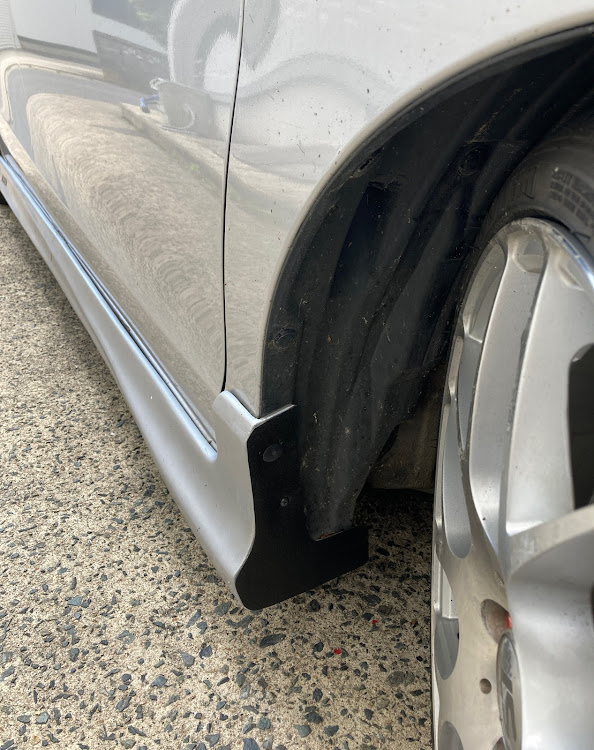 フリードの洗車・グリル交換に関するカスタム事例の投稿画像3枚目