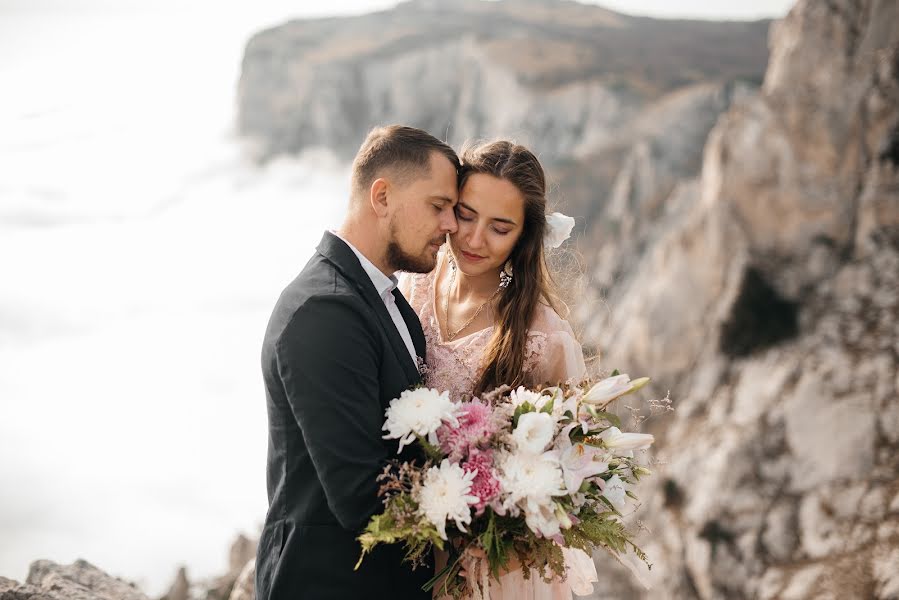 Wedding photographer Sveta Sukhoverkhova (svetasu). Photo of 2 April 2019