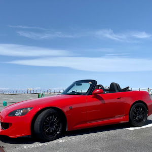 S2000