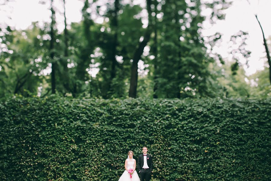 Wedding photographer Aleksey Chizhik (someonesvoice). Photo of 23 April 2015