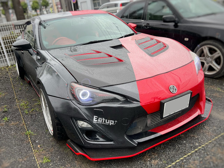 86のEat up⤴️・ロケットバニー86・やっぱりお尻は大事・斜めカラー・ハチビー愛好会に関するカスタム事例の投稿画像1枚目