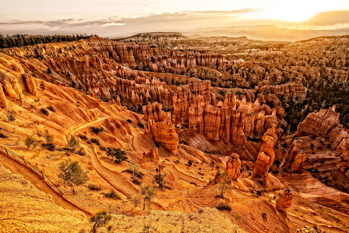 Bryce Canyon sunrise di bondell