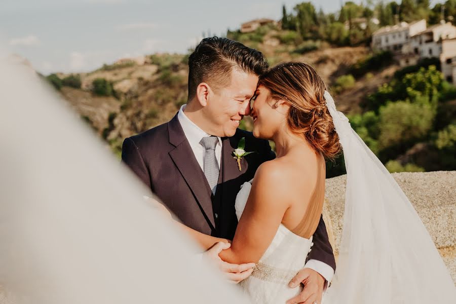 Fotógrafo de bodas Elena Ch (chebaele). Foto del 16 de mayo 2020